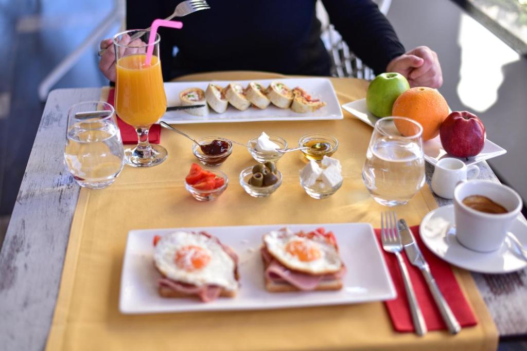 Tirana Room Rentals5